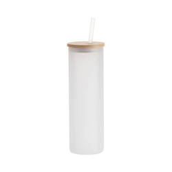A 600 ml frosted mug with a bamboo lid and a straw for sublimation