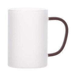 Un vaso esmerilado de 360 ml con asa marrón para sublimación
