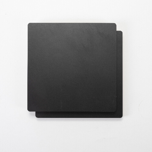 Vlaknena plošča za sublimacijo 20 x 20 x 1,5 cm - 2 kosa. - črna hrbtna stran