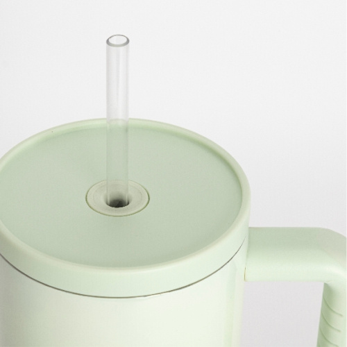 Stainless steel travel mug 1200 ml with handle and straw - light green