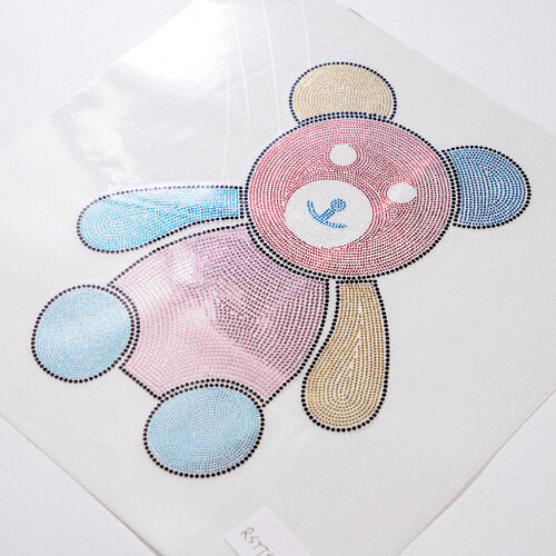 Sheet with cubic zirconia for thermal transfer - bear