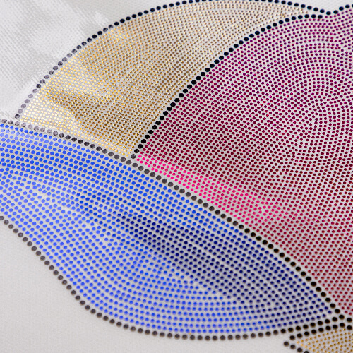 Sheet with cubic zirconia for thermal transfer - hat