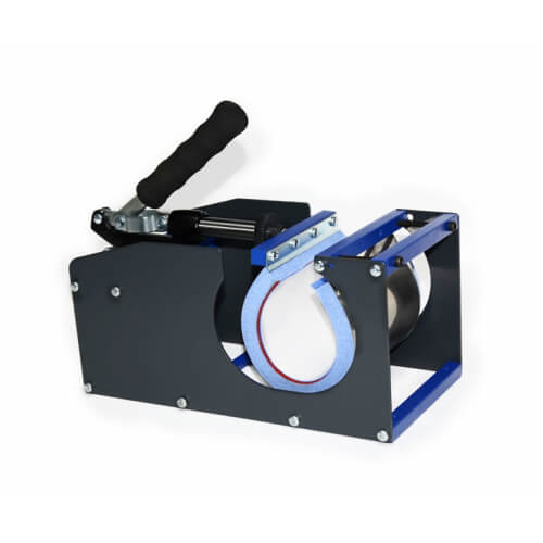 Un accesorio con calentador para tazas pequeñas Latte / enchufe de 4 pines