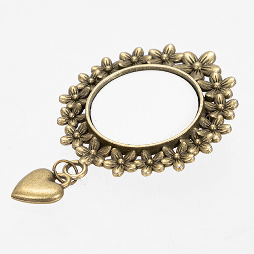 Broche ronde avec pendentif en forme de cœur pour la sublimation