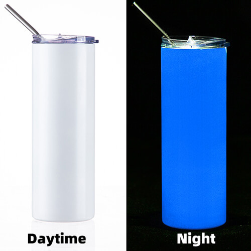 600 ml krūze ar salmiņu sublimācijai - tumsā spīd zilā krāsā