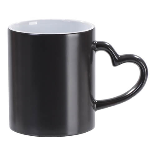 Magische zwarte semi-matte mok met hartvormig handvat voor sublimatie
