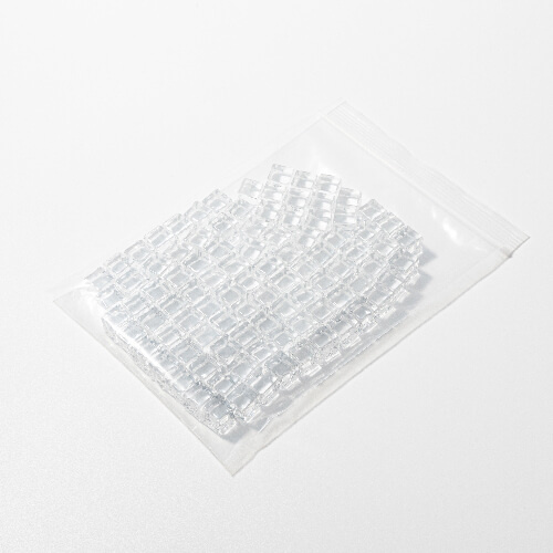 Artificial ice cubes - colorless