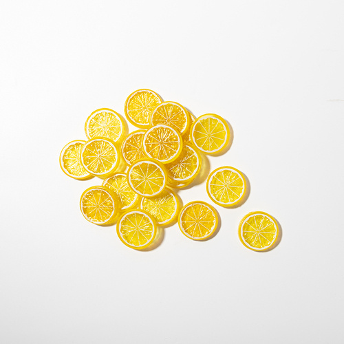 Umetna rezina limone z rumeno lupino