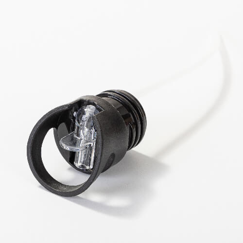 Un bouchon avec un embout buccal et une paille pour les bouteilles d'eau de 600 ml