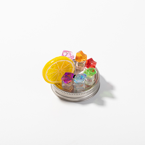 Lid with artificial colored ice and lemon for BW74/75 cups