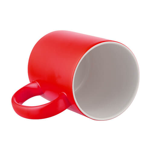 Taza a todo color: rojo mate con interior blanco para transferencia térmica
