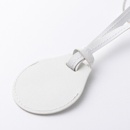 Skórzana zawieszka z paskiem na bagaż / etui na AirTag do sublimacji - biała